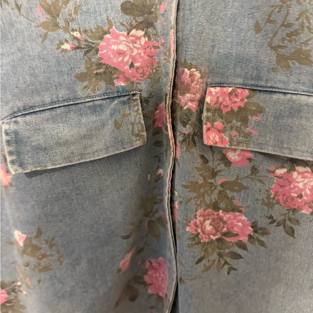 Floral Denim mini dress - Picture 4 of 5